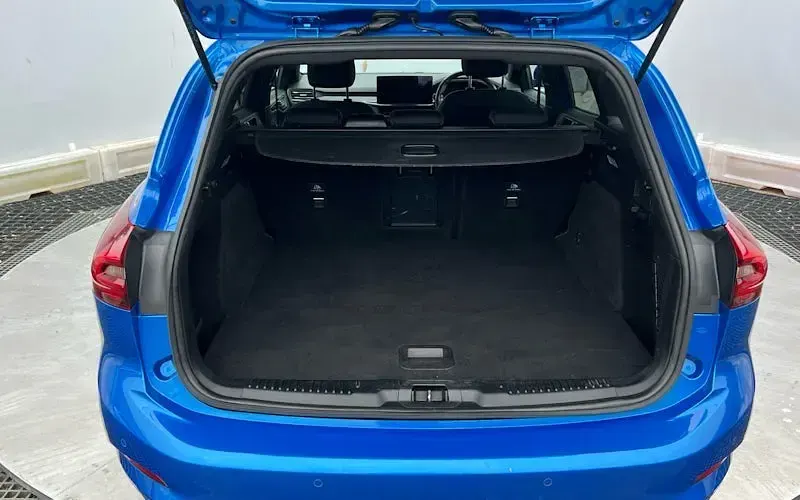 Usado Ford Focus ST-Line 155 HP (114 kW) 2022 Azul Carrinha