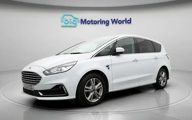 Used Ford S-MAX Titanium 150 HP (110 kW) 2019 MPV