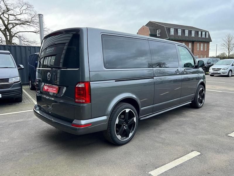 Used VW Transporter SE 150 HP (110 kW) 2019 Grey Van