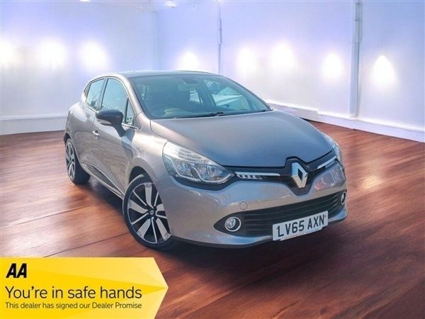 Grey Used 2015 Renault Clio IV Dynamique Hatchback | £5,495 (Fair price) - Image 1/1