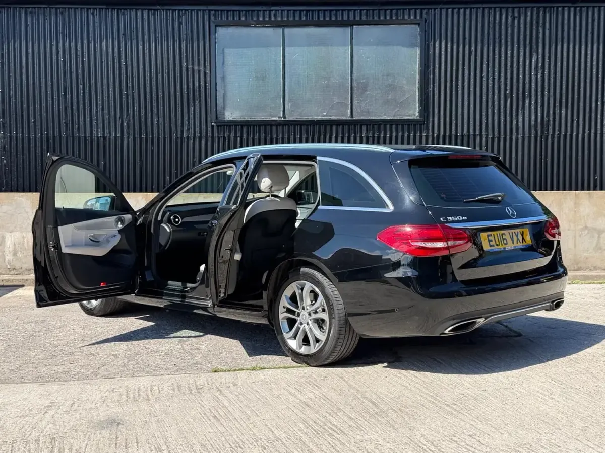 Used Mercedes C350e 2016 Black Estate