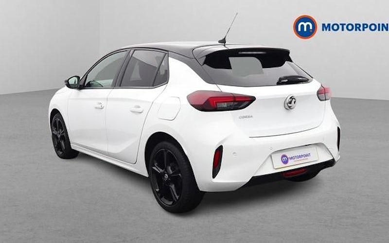 Used Vauxhall Corsa 75 HP (55 kW) 2023 White Hatchback