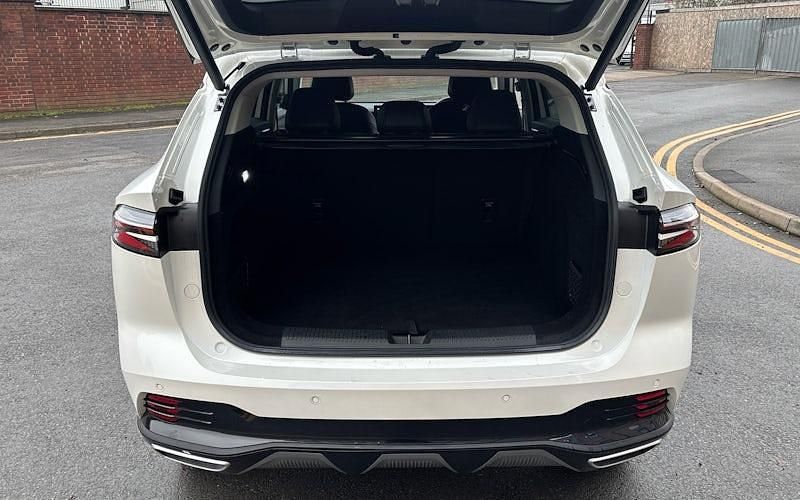 Used MG HS Trophy 170 HP (125 kW) 2024 White SUV