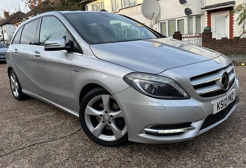 Silver Used 2012 Mercedes B180 MPV | £5,690 (Fair price) - Image 1/4