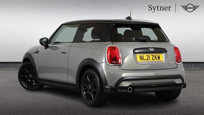 Used Mini Cooper Classic 136 HP (100 kW) 2021 Grey Hatchback