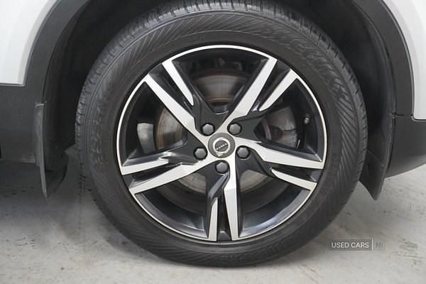 Image 3/4