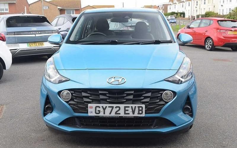 Used Hyundai i10 SE 67 HP (49 kW) 2023 Hatchback