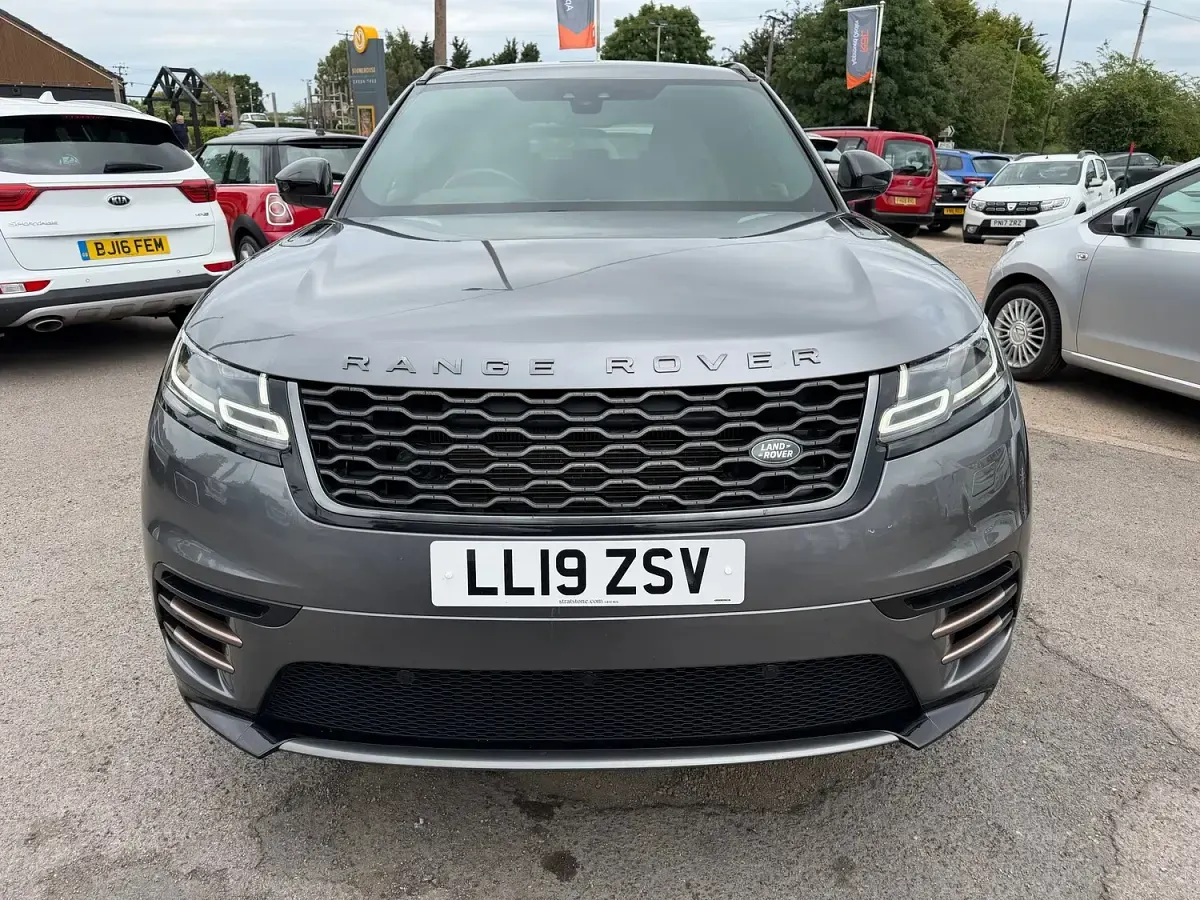 Used Land Rover Range Rover Velar SE Dynamic 180 HP (132 kW) 2019 Grey SUV