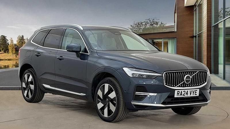 Used 2025 Volvo XC60 Ultra SUV | £43,990 (Fair price) - Image 1/4