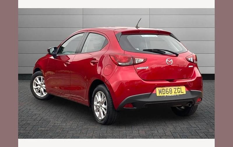 Used Mazda 2 90 HP (66 kW) 2018 Soul red Hatchback