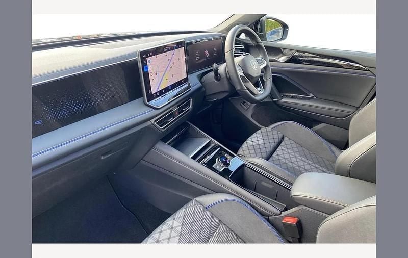 Used VW Tiguan R-line 150 HP (110 kW) 2026 Black SUV