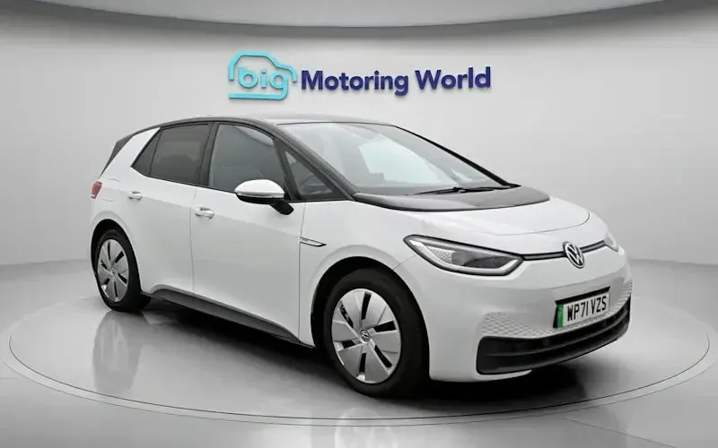Used VW ID.3 Pro 106 kW (145 HP) 2022 White Hatchback