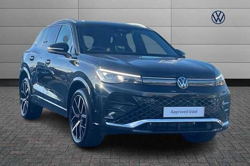 Used 2025 VW Tiguan SUV | £39,650 - Image 1/4