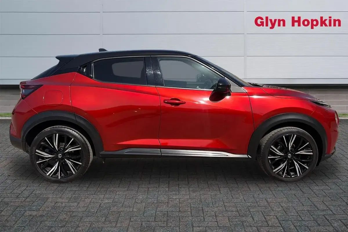 Used Nissan Juke Tekna+ 114 HP (83 kW) 2021 Red SUV