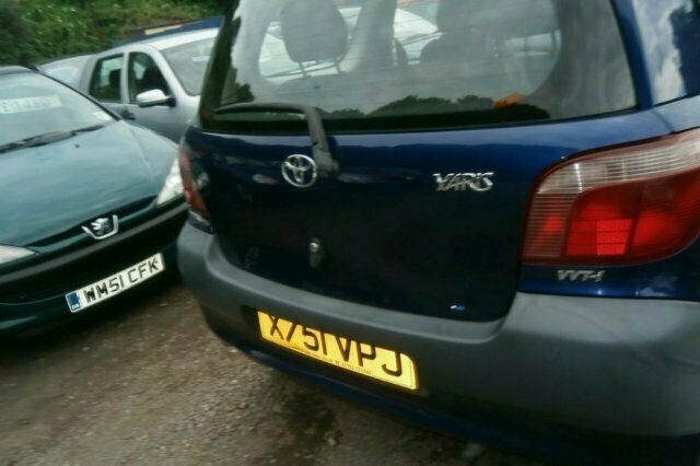 Używany Toyota Yaris 2001 Hatchback