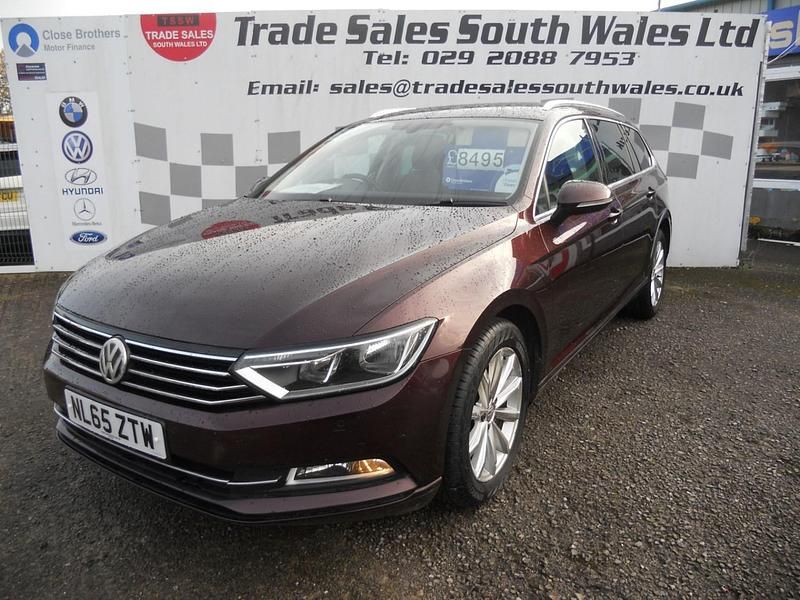 Used VW Passat Business 120 HP (88 kW) 2015 Red Estate