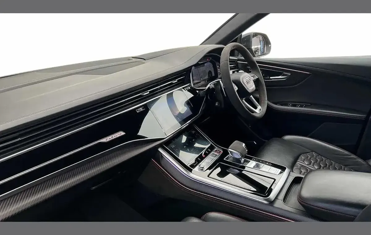 Used Audi Q8 Advanced 591 HP (434 kW) 2022 Black SUV