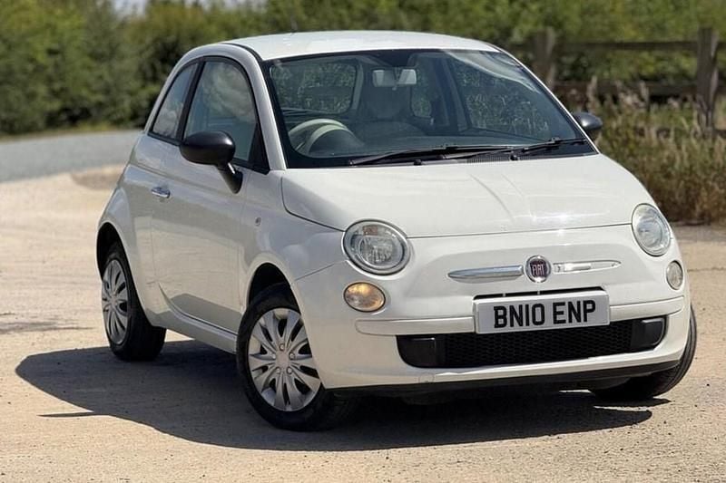 White Used 2010 Fiat 500 Pop Hatchback | £1,999 (Fair price) - Image 1/1