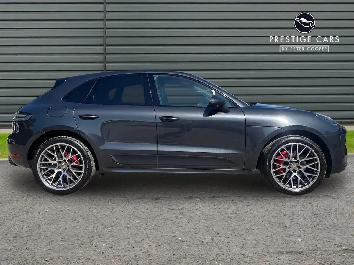 Used Porsche Macan 380 HP (279 kW) 2020 Grey SUV