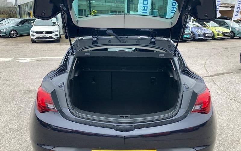 Used Vauxhall Astra GTC SRi 136 HP (100 kW) 2017 Blue Coupe