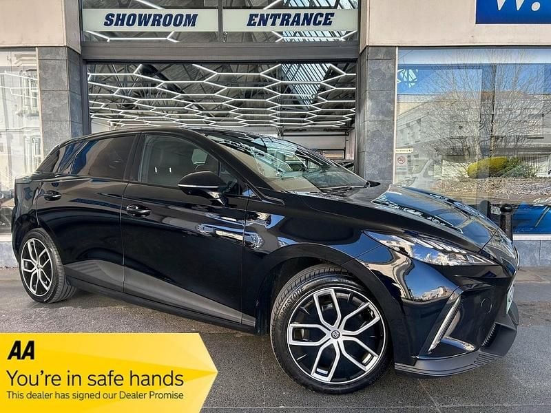 Used MG MG4 EV Trophy 319 kW (435 HP) 2024 Black Hatchback