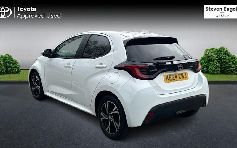 Used Toyota Yaris Hybrid Design 116 HP (85 kW) 2026 Hatchback