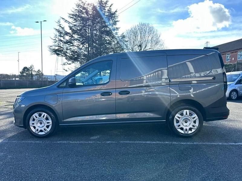 Used Ford Transit Connect Trend 150 HP (110 kW) 2025 Grey MPV