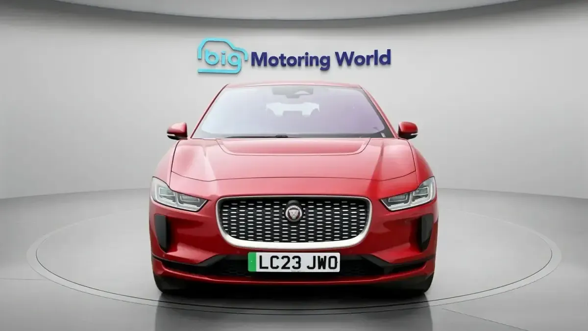 Used Jaguar I-Pace SE 294 kW (400 HP) 2023 Red SUV