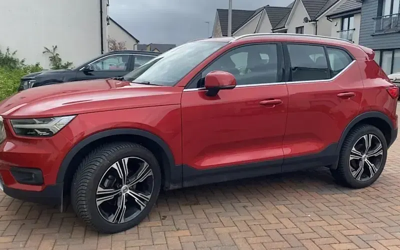 Usado Volvo XC40 Inscription 163 HP (119 kW) 2020 SUV