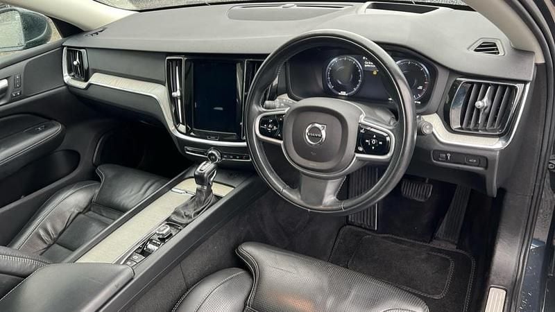 Used Volvo V60 Inscription 150 HP (110 kW) 2018 Grey Estate