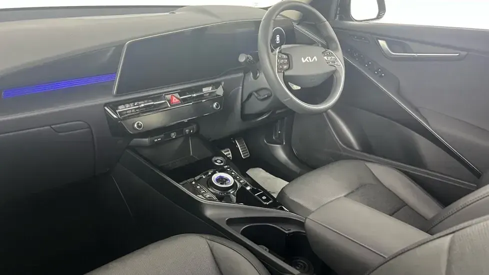 Used Kia Niro 2025 Grey SUV