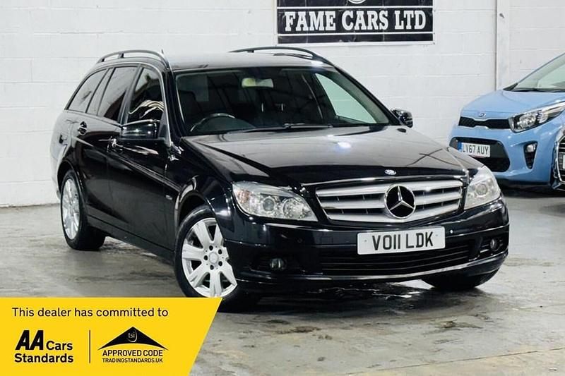 Black Used 2011 Mercedes C200 Executive Estate | £2,500 (Fair price) - Image 1/1