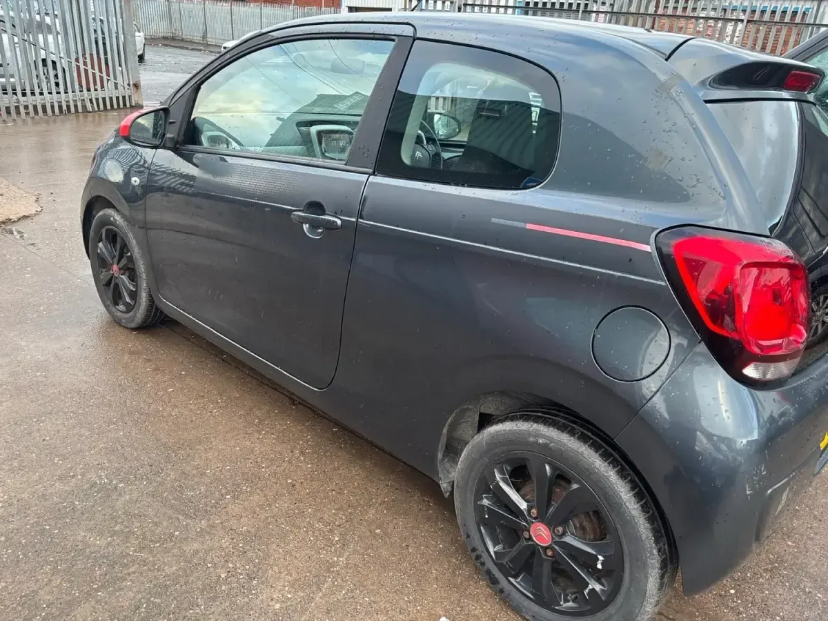 Usado Citroën C1 Furio 2017 Cinzento Citadino