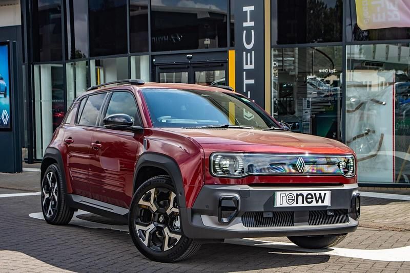 Carmin red Used 2025 Renault R4 Komfort Estate | £26,995 - Image 1/1