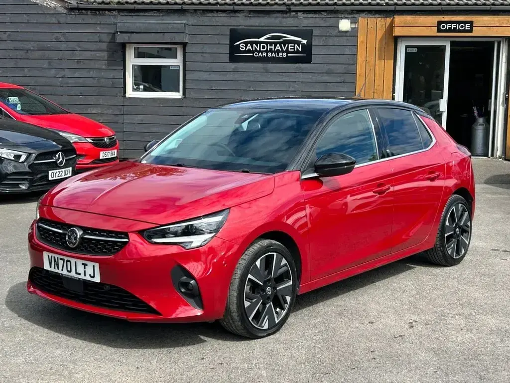 Used Vauxhall Corsa-e Elite 100 kW (136 HP) 2020 Red Hatchback