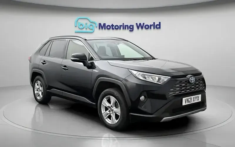 Usado Toyota RAV4 218 HP (160 kW) 2022 SUV