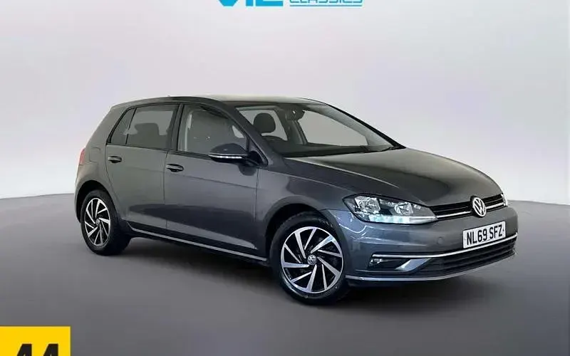 Begagnad VW Golf VII Match 116 HK (85 kW) 2019 Halvkombi