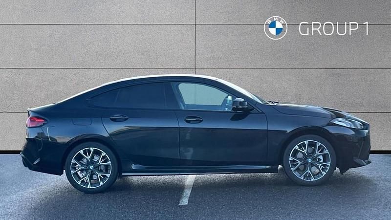 Second-hand BMW 220 M Sport 168 CP (123 kW) 2025 Negru Coupe