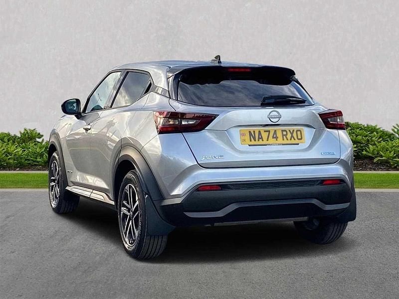 Used Nissan Juke N-Connecta 2024 Silver SUV