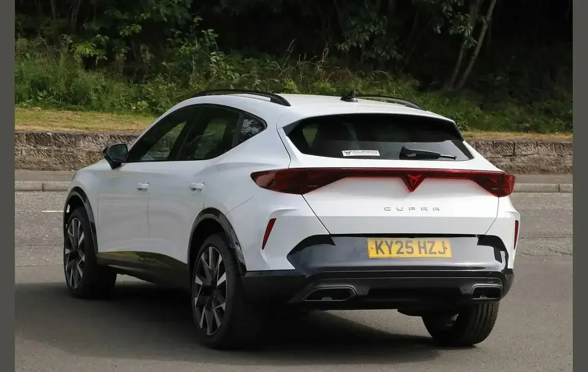 Used Cupra Formentor 147 HP (108 kW) 2025 White SUV