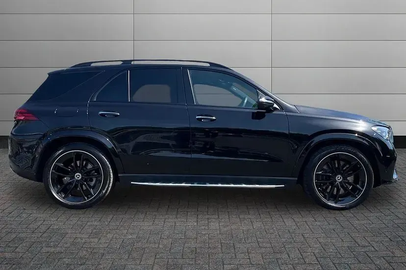 Used Mercedes GLE450 AMG AMG line 384 HP (282 kW) 2025 Black SUV
