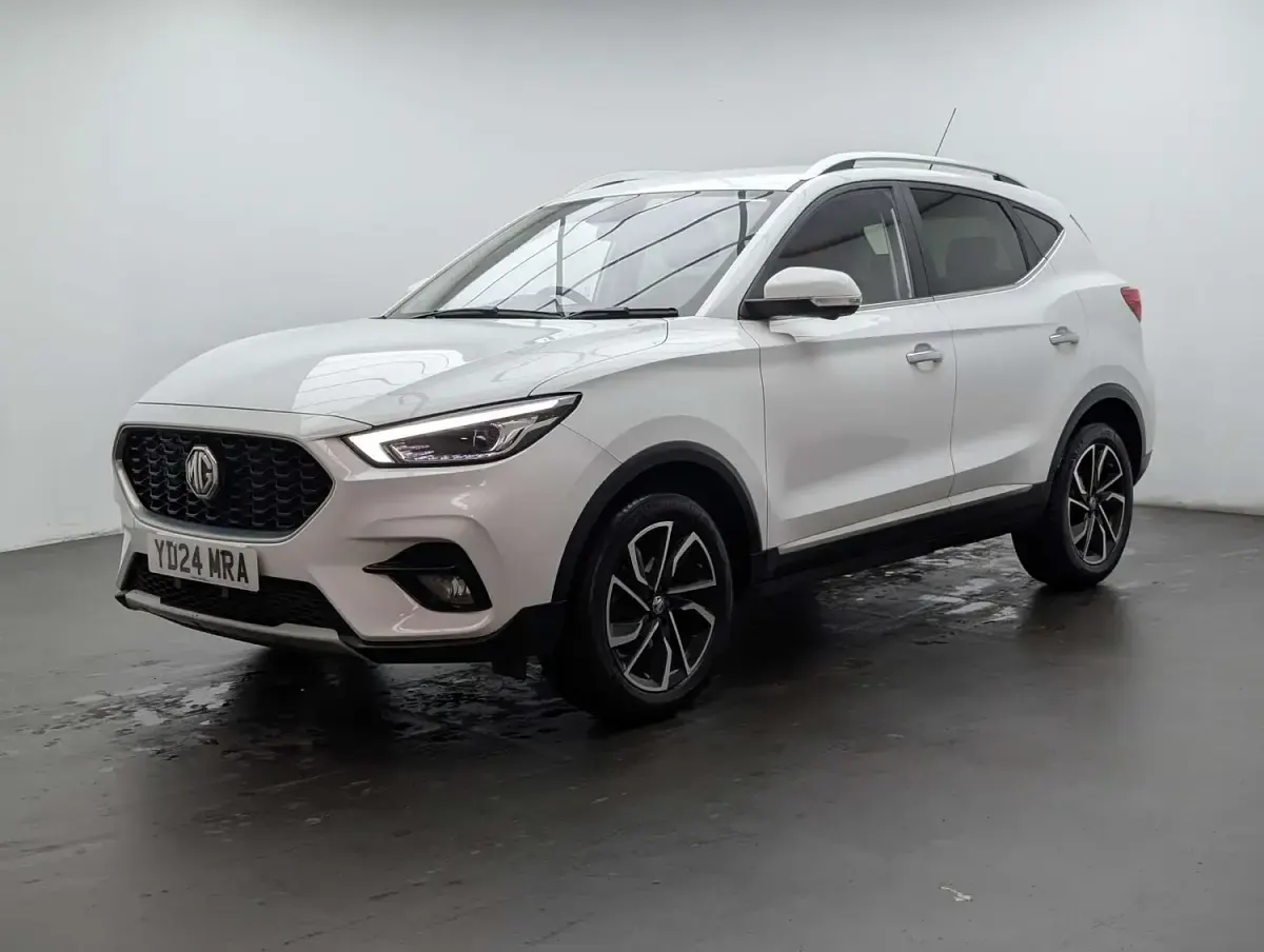 Used MG ZS Exclusive 111 HP (81 kW) 2024 White SUV