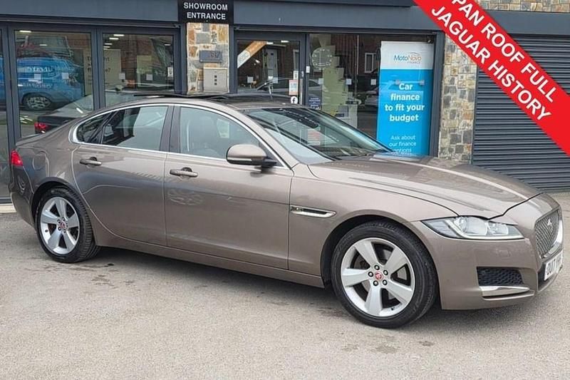 Used Jaguar XF Portfolio 180 HP (132 kW) 2017 Bronze Sedan
