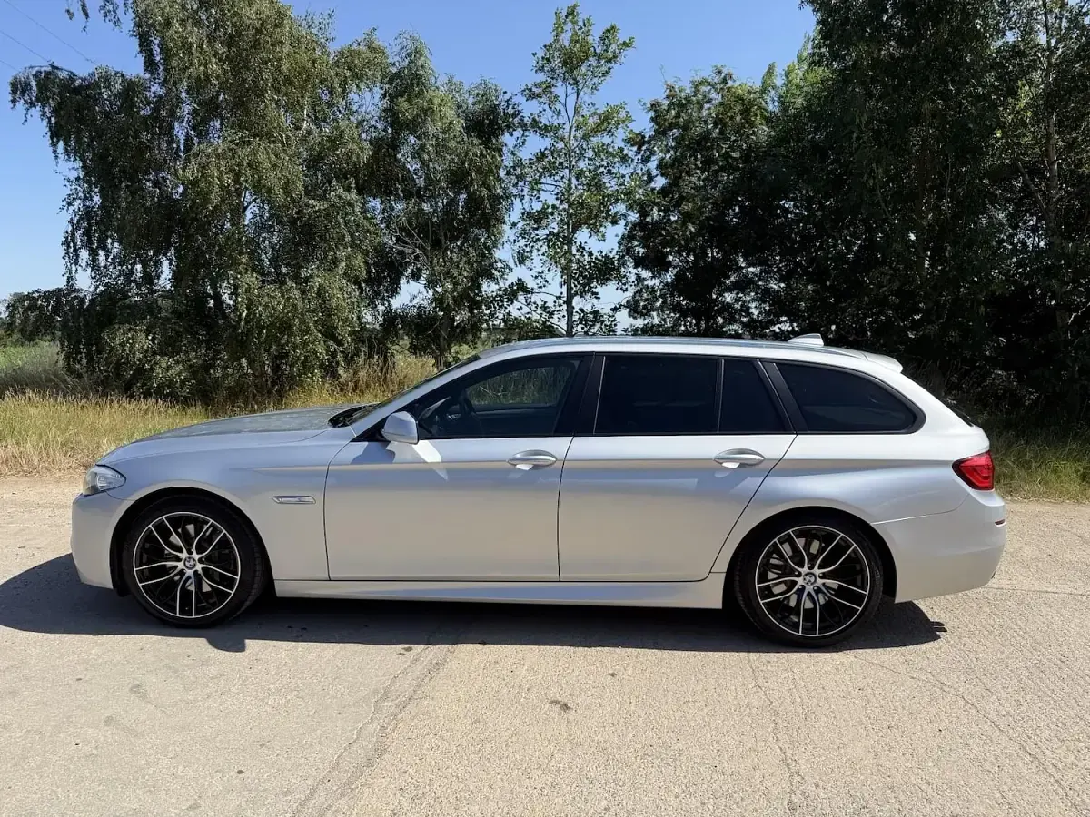 Used BMW 530 M Sport 258 HP (189 kW) 2012 Silver Estate