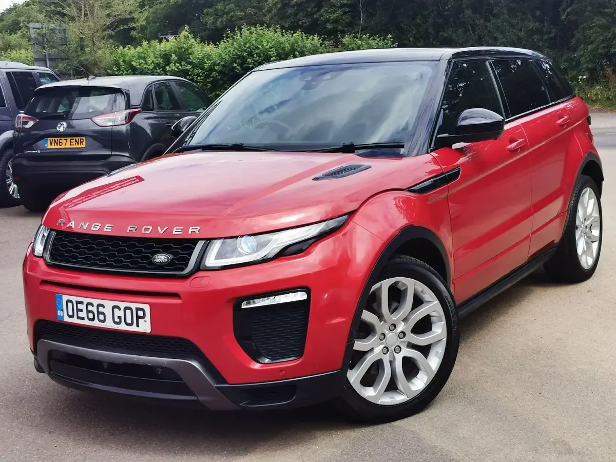 Used Land Rover Range Rover evoque HSE Dynamic 2016 Red Estate