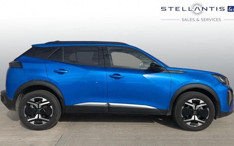 Begagnad Peugeot 2008 Allure 131 HK (96 kW) 2025 Blå SUV