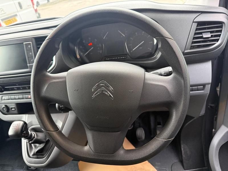 Used Citroën Dispatch 142 HP (104 kW) 2022 Grey MPV