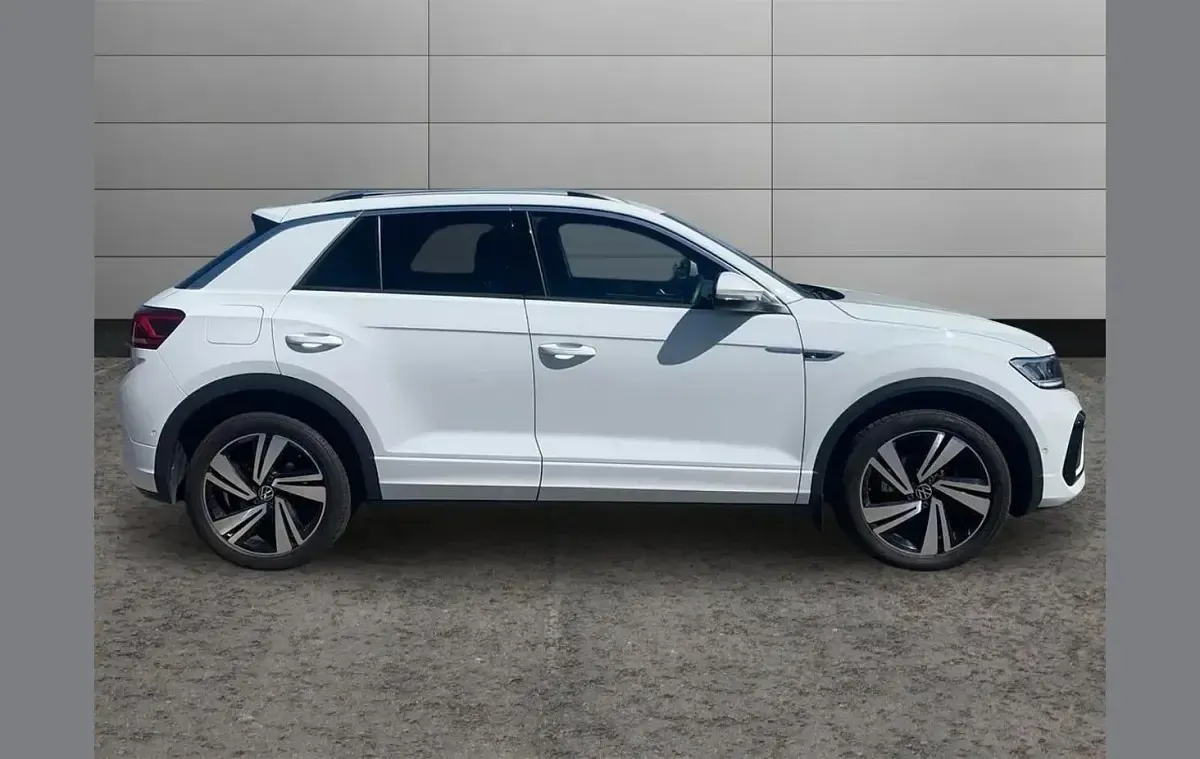 Used VW T-Roc R-line 150 HP (110 kW) 2023 White SUV