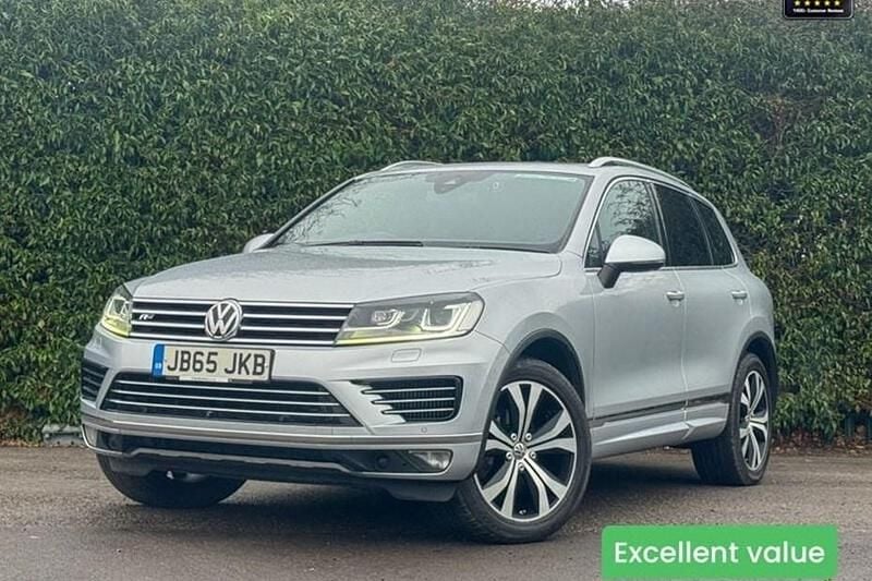 Silver Used 2015 VW Touareg R-line SUV | £19,490 (Fair price) - Image 1/1