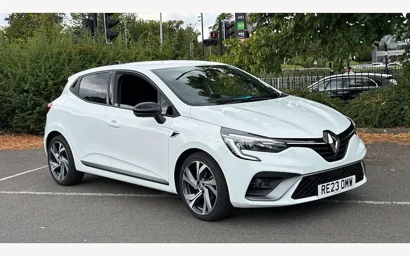 Used Renault Clio RS Line 90 HP (66 kW) 2023 Hatchback